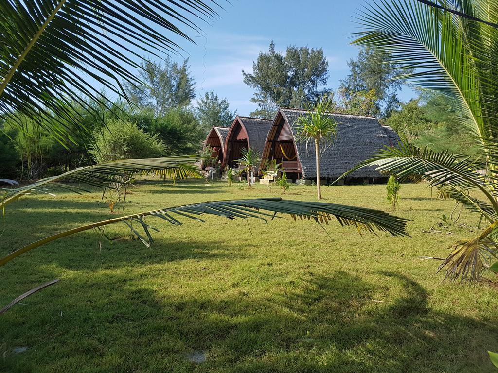 Sasak Island Bungalows غيلي مينو المظهر الخارجي الصورة